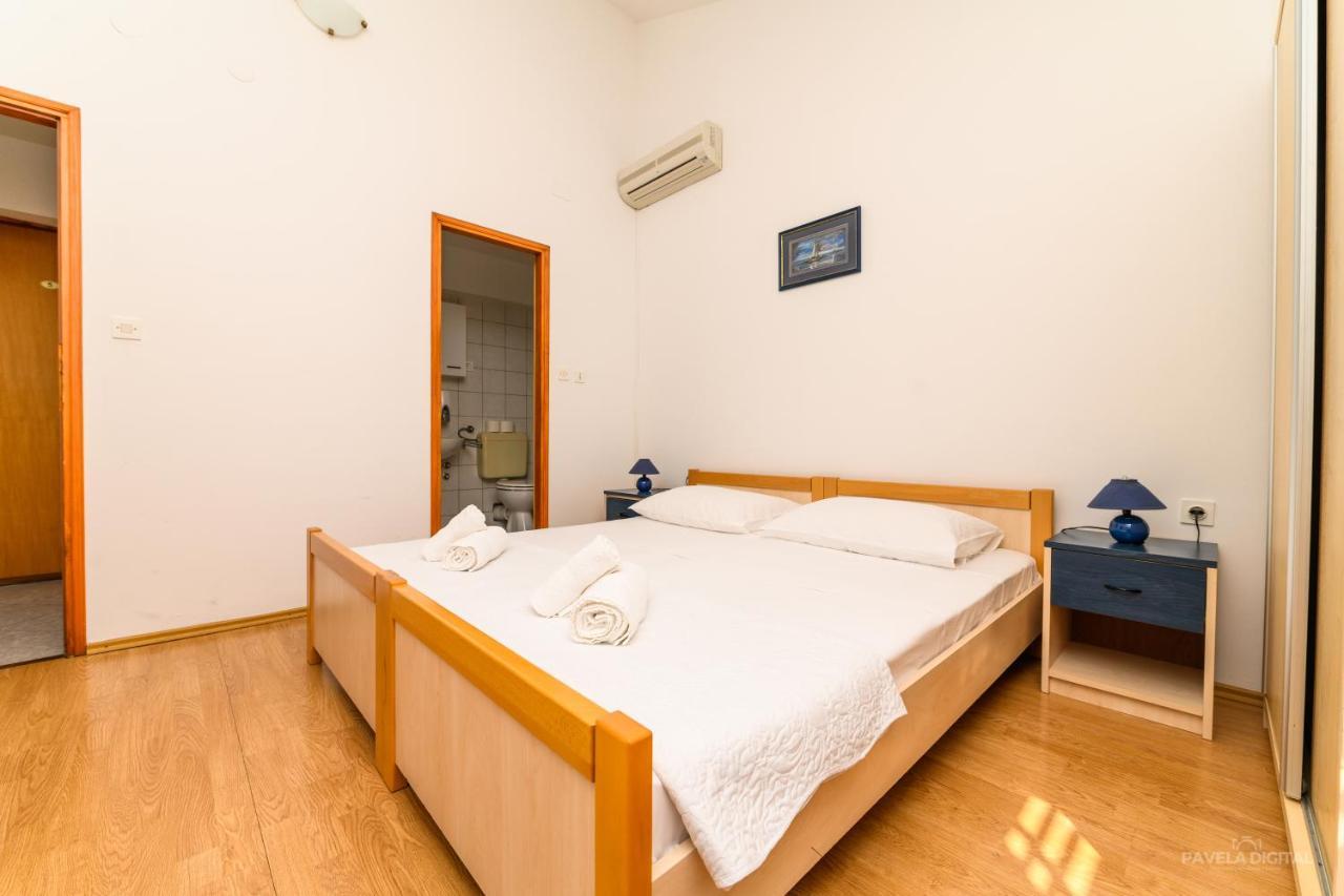 Sobe I Apartman Mareta Miholascica Экстерьер фото