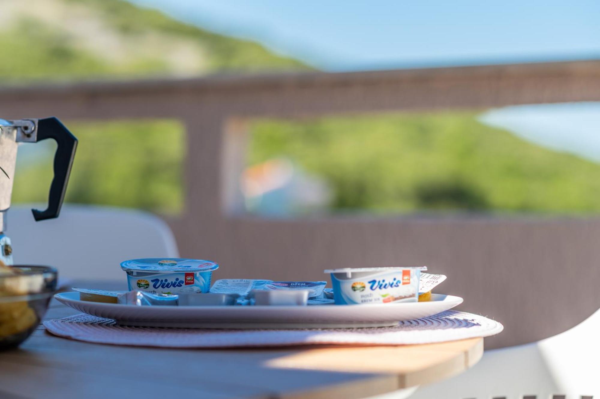 Sobe I Apartman Mareta Miholascica Экстерьер фото