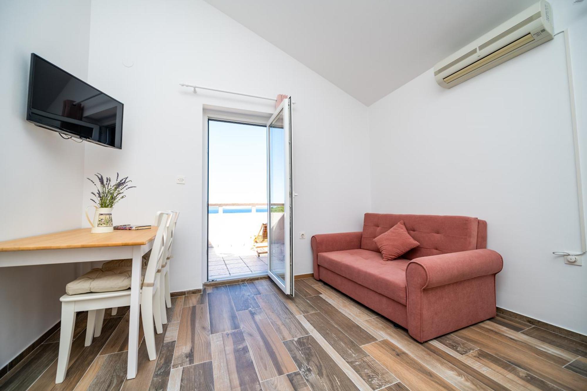 Sobe I Apartman Mareta Miholascica Экстерьер фото